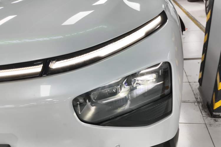 Used XPeng G9 2025 625 Long-Range Max
