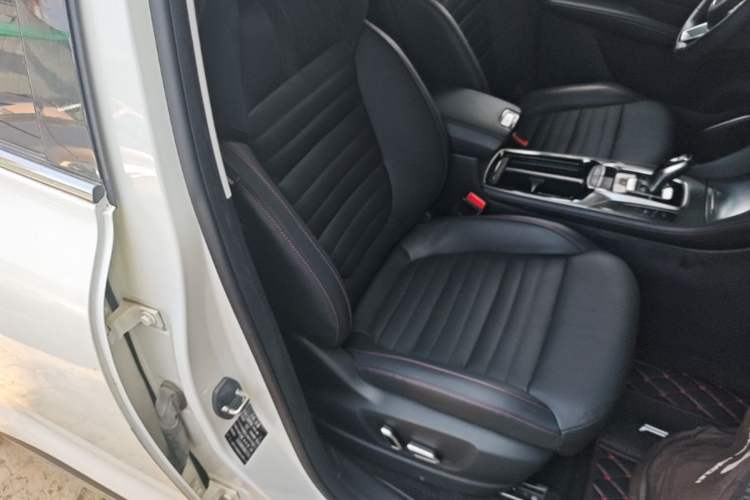 Used MG HS 2019 30T Automatic 2WD Trophy Enhanced Version China VI Standard