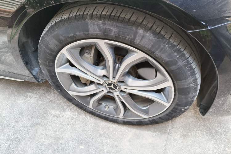 Used Mercedes-Benz E-Class 2020 Restyled E 300 L Sporty and Stylish Edition
