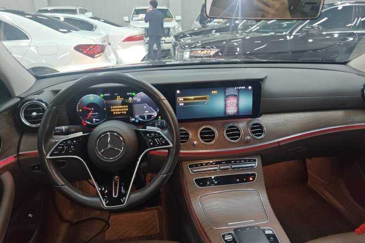 Used Mercedes-Benz E-Class 2022 E 260 L Gear Lever