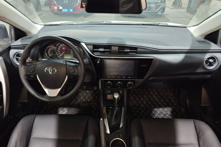 Used Toyota Levin 2017 Revised 185T CVT Elite Edition China V Standard Center Console