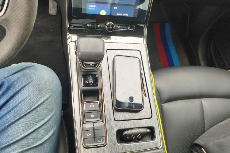 Used Roewe RX5 2021 PLUS 330TGI Automatic National Trend Intelligent Deluxe Edition Gear Lever