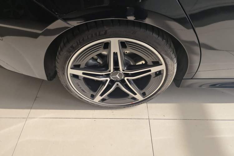 Used Mercedes-Benz CLA AMG 2024 Facelifted AMG CLA 35 4MATIC Right Rear Wheel Hub