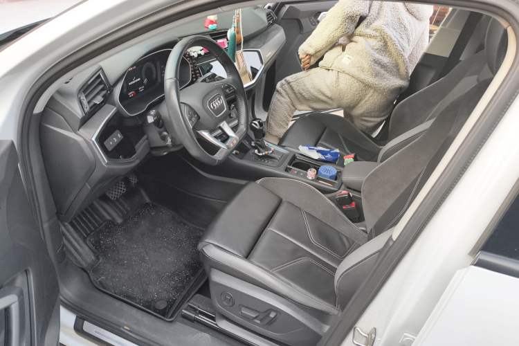 Used Audi Q3 Sportback 2020 40 TFSI Fashion Model
