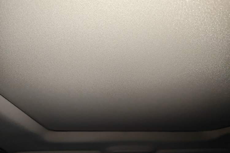 Used Ford Explorer 2023 EcoBoost 285 Four-Wheel Drive Titanium Edition 6 Seats
