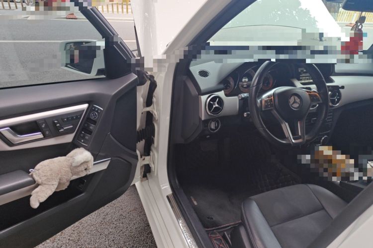 Used Mercedes-Benz GLK-Class 2015 GLK 260 4MATIC Fashion Edition Ultimate Version
