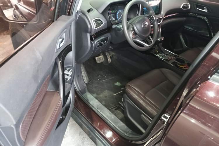 Used GAC Trumpchi GS4 2018 235T Automatic Two-Wheel Drive Elite Edition Driver Seat