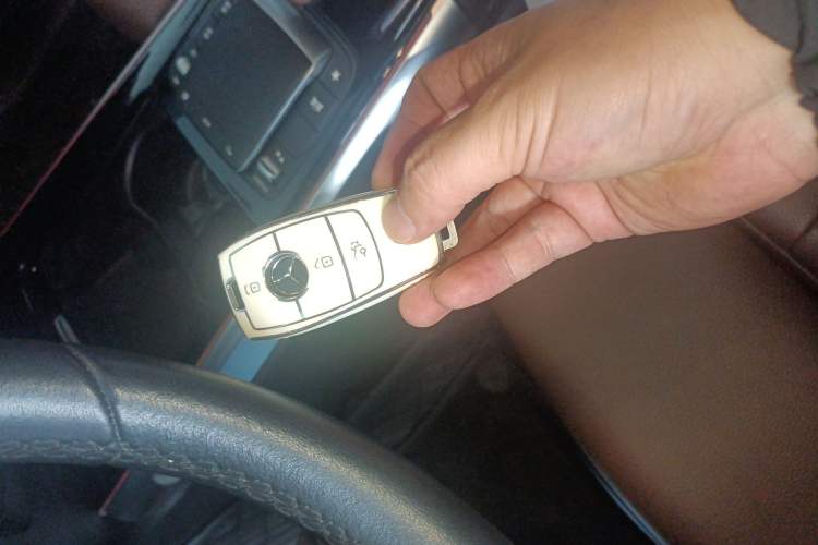 Used Mercedes-Benz GLB 2023 GLB 200 Dynamic Edition Interior 1