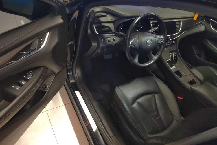 Used Buick LaCrosse 2021 552T Luxury Version