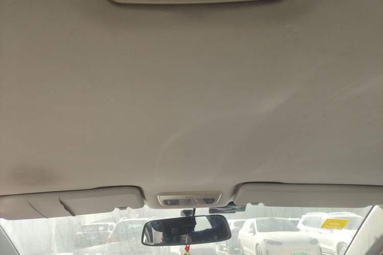 Used Great Wall C50 2013 1.5T Manual Fashion Edition Headliner