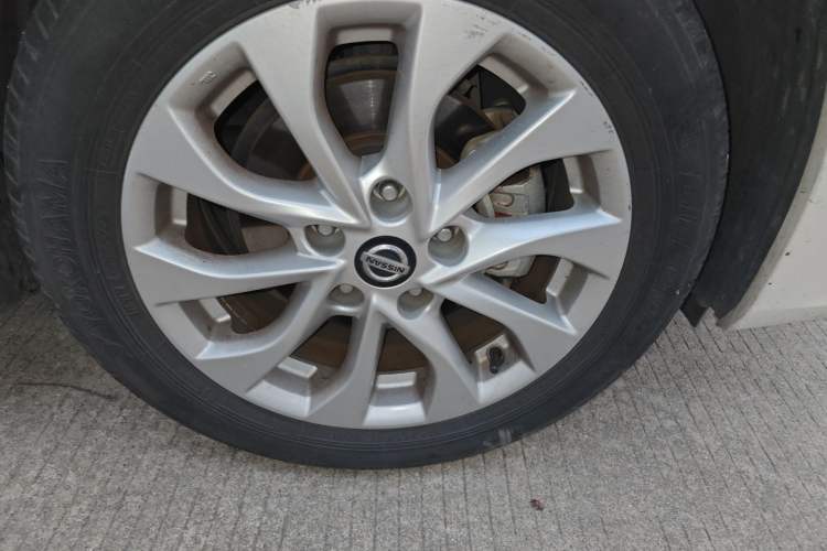 Used Nissan Sylphy 2022 Classic 1.6XL CVT Luxury Edition Right Front Wheel Hub