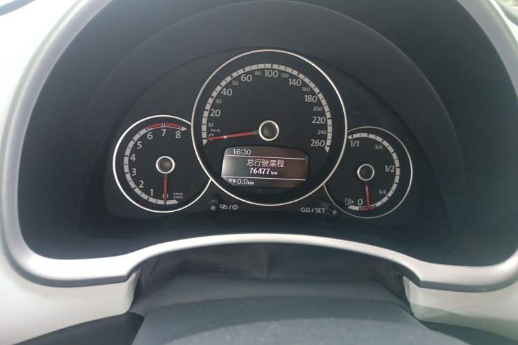 Used Volkswagen Beetle 2016 180TSI Club Edition Odometer Close Up