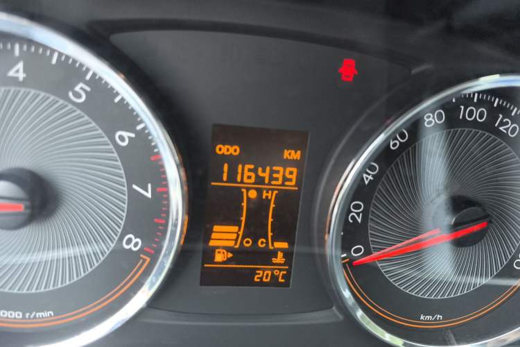 Used Chevrolet Sail 2016 Sail 3 1.3L Manual Comfort Sunroof Edition Odometer Close Up