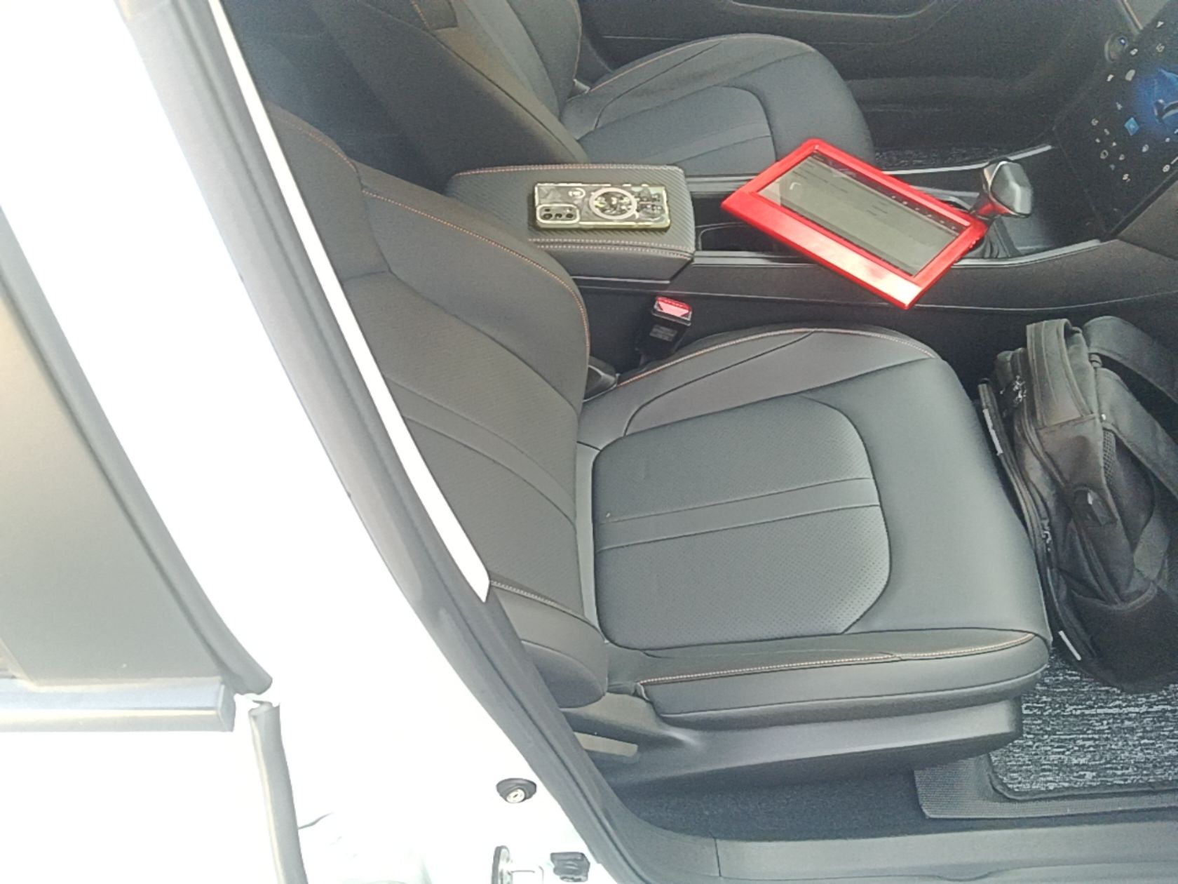 Dongfeng Aeolus Yixuan 2024 1.5L Automatic JingSu Edition — снимка 19
