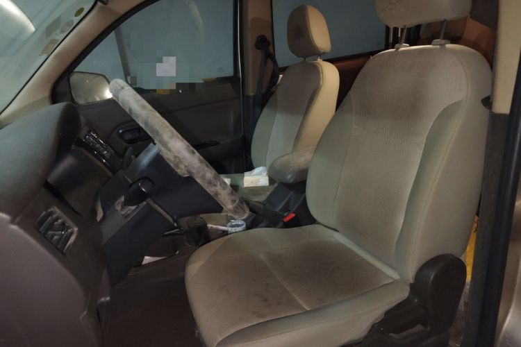 Used Wuling Rongguang V 2018 1.5L Practical Version
