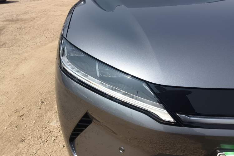 Used BYD Yuan UP 2025 Intelligent Driving Version 401 km Leading Edition