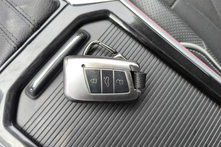 Used Volkswagen Passat 2022 330TSI Starry Luxury Edition – Exclusive Special Edition