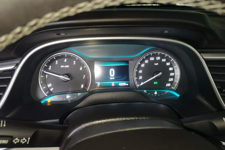 Used Buick GT 2019 15T Dual-Clutch Connected Elite Model China VI
