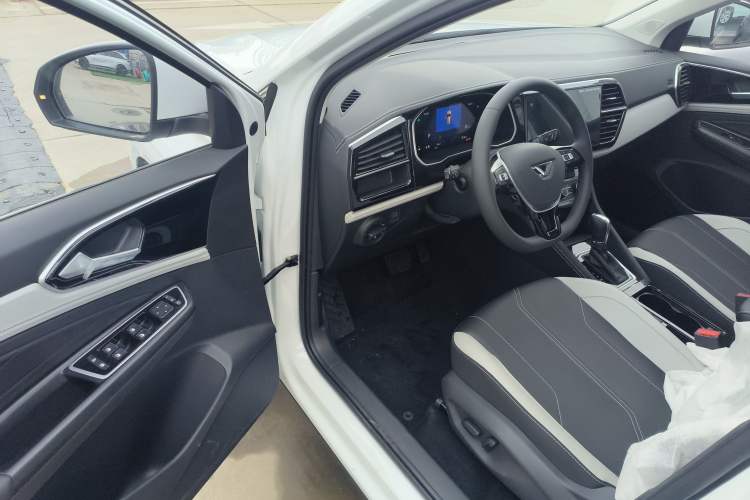 Used Jetta VS7 2024 280TSI Automatic Glory Edition Driver Seat