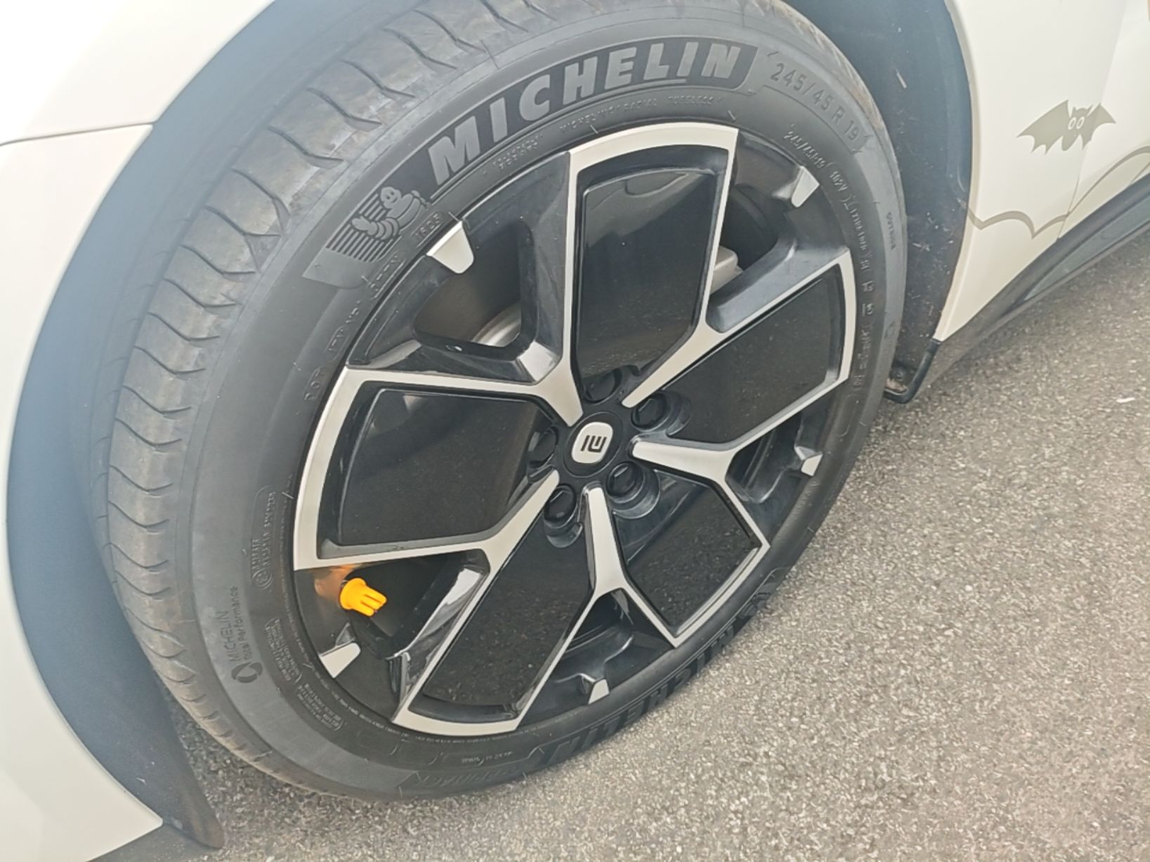 Xiaomi Auto SU7 2024 Rear-Drive Long-Range Intelligent Driving Version — снимка 10