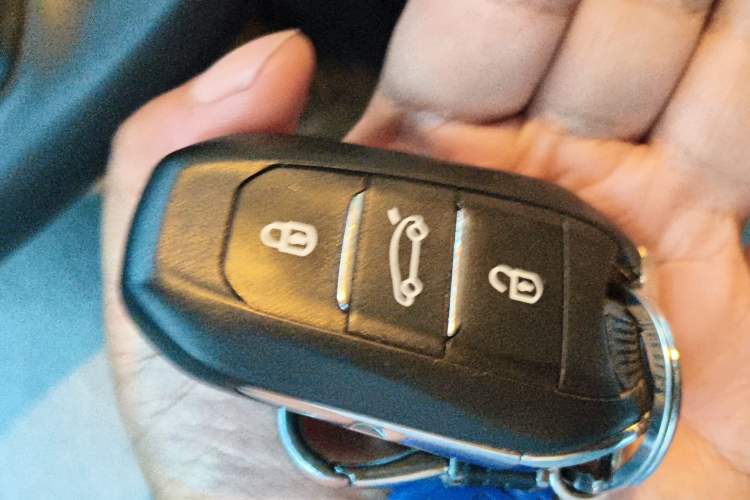 Used Peugeot 408 2016 1.6T Automatic Luxury Edition