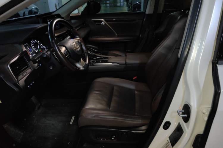 Used Lexus RX 2020 Revised Version 300 Two-Wheel Drive Comfort Edition