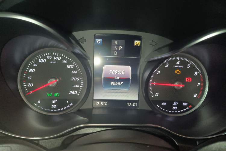 Used Mercedes-Benz GLC Coupe 2017 GLC 200 4MATIC Coupe SUV
