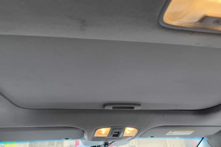 Used Hyundai Elantra (6th Generation / Lingdong) 2018 1.4T Dual-Clutch Xuan Dong · Dynamic Edition Headliner