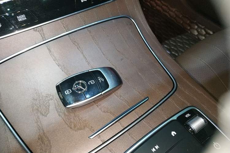 Used Mercedes-Benz E-Class 2021 Facelift E 300 L Stylish Edition