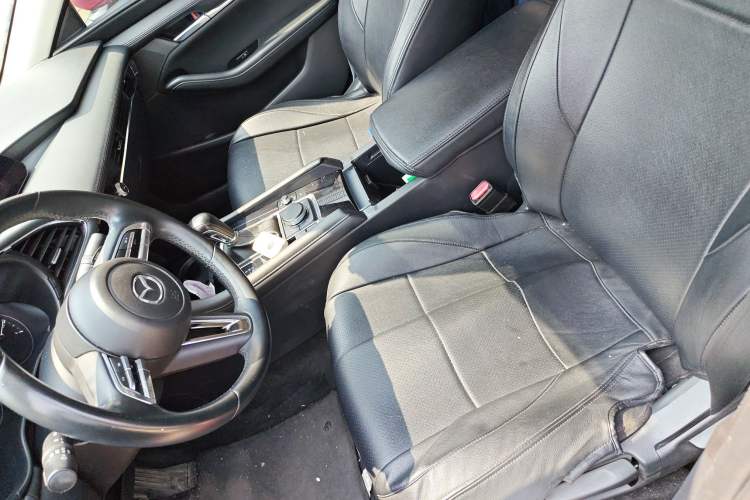 Used Mazda 3 Axela 2021 2.0L Automatic ZhiXuan Edition Left Front Seat