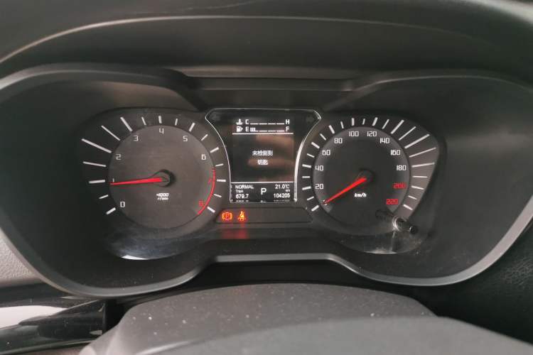 Used GAC Trumpchi GS4 2017 235T G-DCT Two-Wheel Drive Elite Edition Instrument Cluster