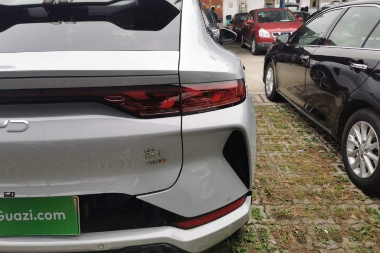 Used BYD Song L EV 2025 Intelligent Driving Version 662 km LiDAR Excellence Edition