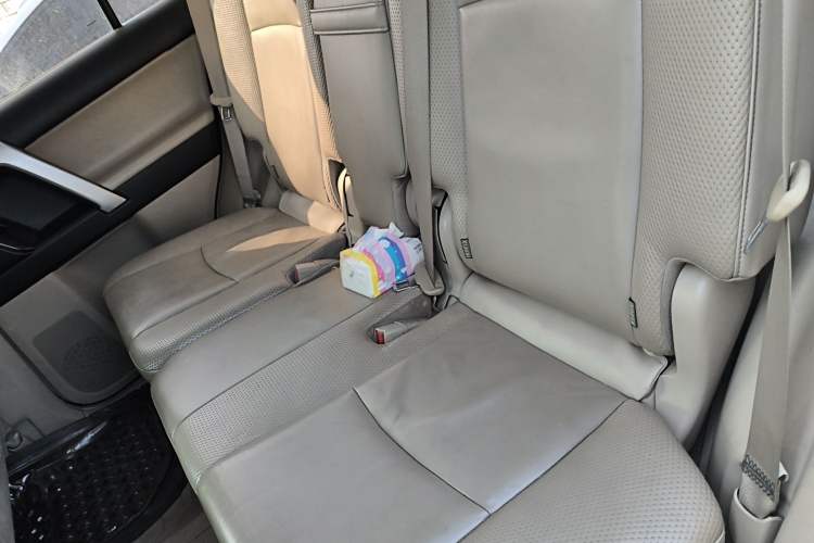 Used Toyota Prado 2010 4.0L Automatic TX-L