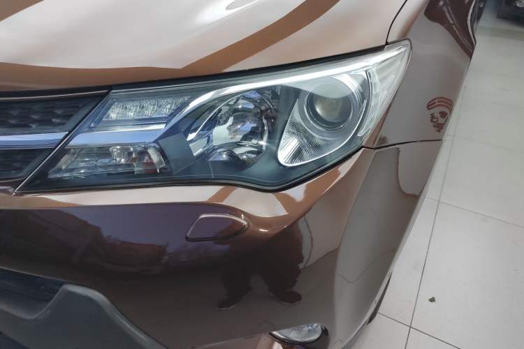 Used Toyota RAV4 2015 2.5L Automatic 4x4 Elite Edition