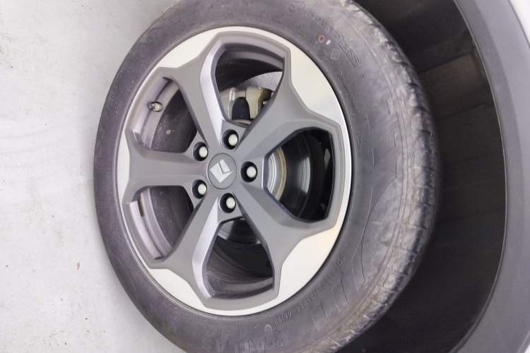 Used Baojun RM-5 2019 1.5T CVT 24-Hour Online Luxury Version 7 Seats Exterior 5