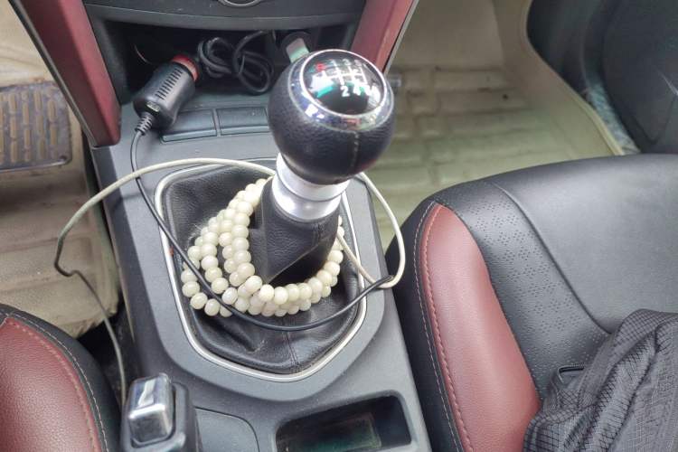 Used BYD G5 2014 1.5TI Manual Luxury Edition