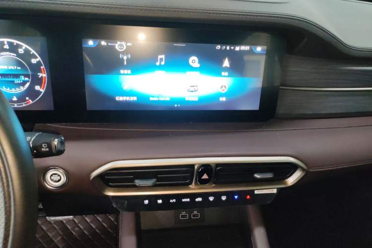 Used JETOUR X90 PLUS 2024 1.6TD DCT Villa 7-Seater
