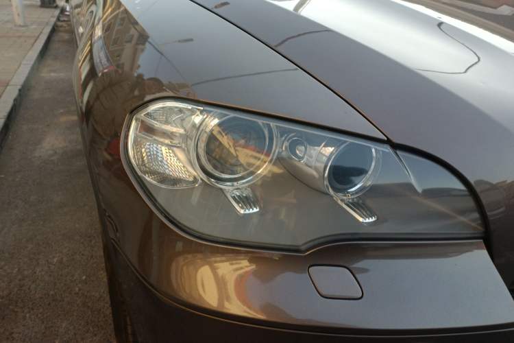 Used BMW X5 2011 xDrive35i Luxury Model
