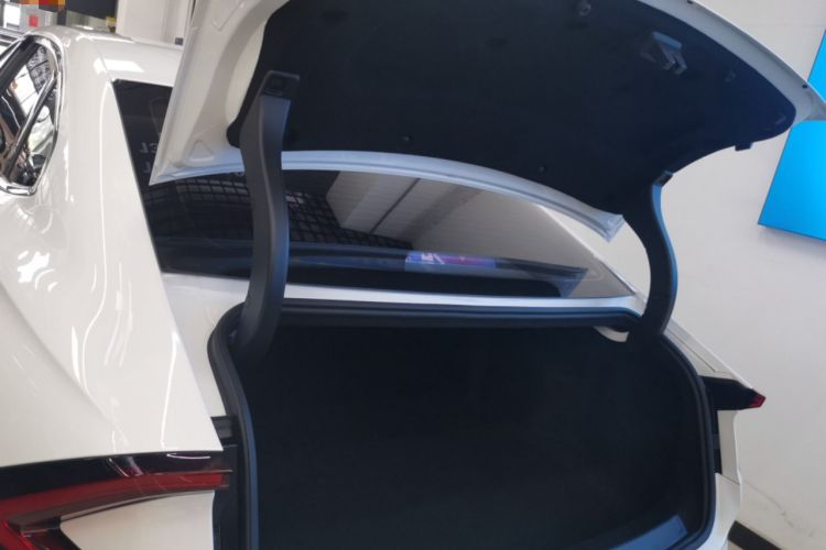 Used Wuling Xingguang 2024 Co-Creation Edition 510 Advanced Model
