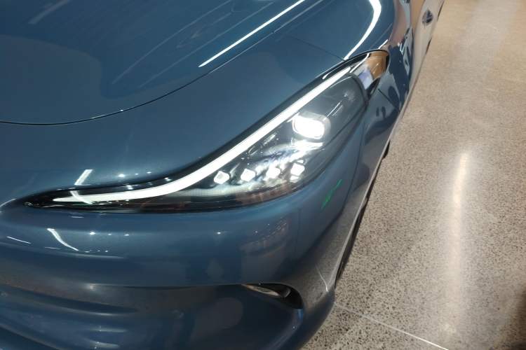 Used IM LS6 2025 Lingxi Intelligent Driving Edition Left Front Headlight