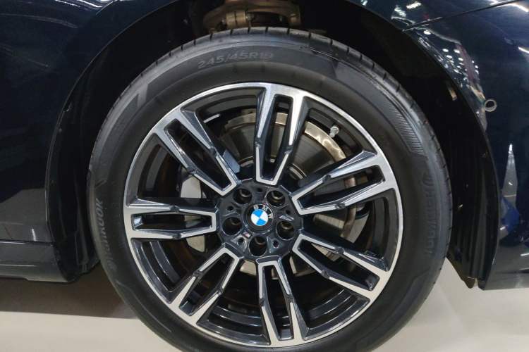 Used BMW 5 Series 2026 530Li Leading M Sport Package