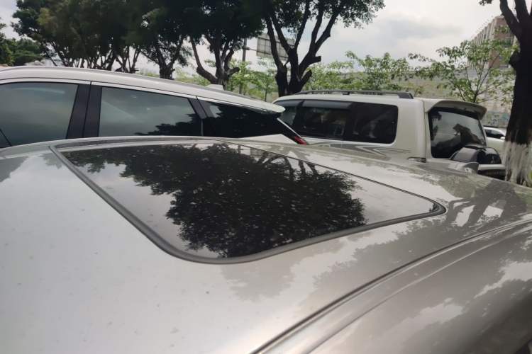 Used Lexus ES 2020 300h Premier Edition Roof