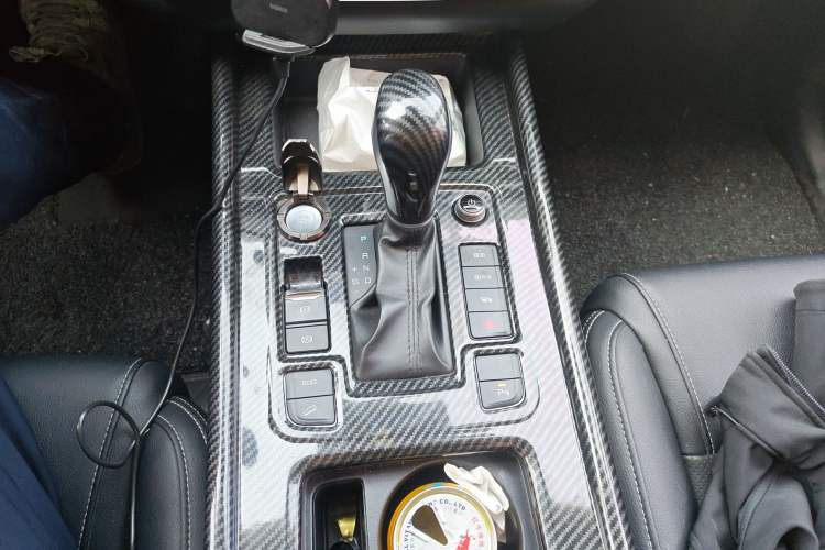 Used BYD Tang 2019 2.0T Automatic SmartConnect Prestige 5-Seater China VI Standard Gear Lever