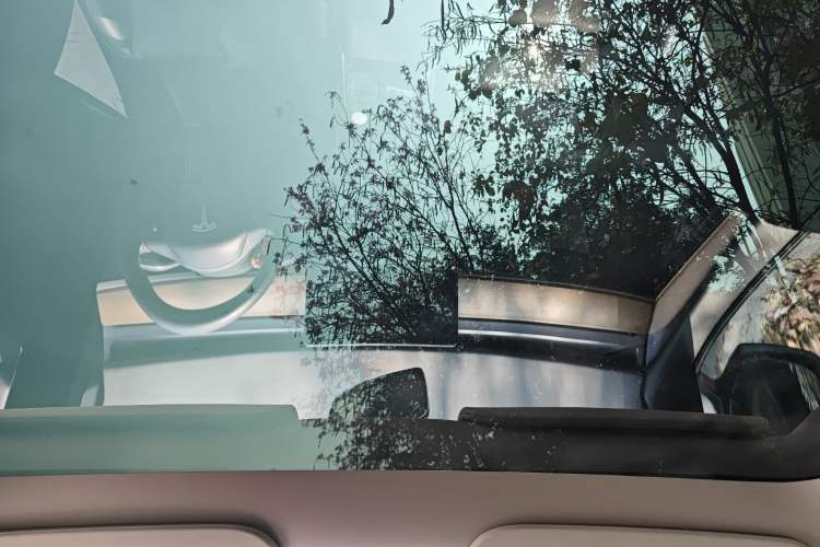 Used Tesla Model Y 2022 Long-Range All-Wheel-Drive Version