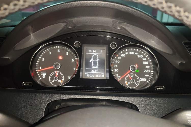 Used Volkswagen Magotan 2016 1.8TSI Luxury Comfort Model Instrument Cluster
