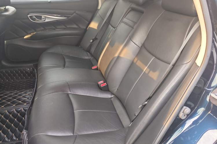 Used Infiniti Q70 2017 Q70L 2.5L Elite Edition