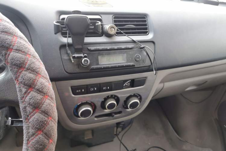 Used CHANGAN KAICHENG Taurus 2011 1.3L Comfort Model Audio And AC Panel
