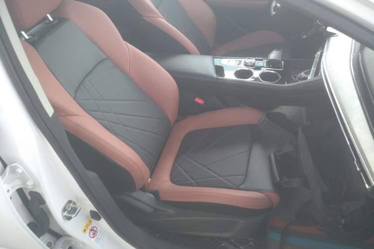 Used Changan Eado 2023 Changan Edition PLUS Blue Whale NE 1.4T GDI DCT Prestige Version