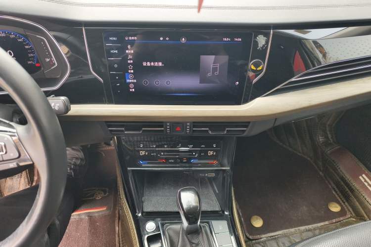 Used Volkswagen Passat 2020 330TSI Luxury Edition China VI
