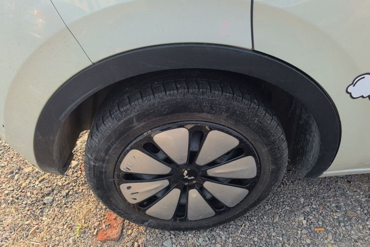 Used Wuling Bingo 2023 333 km Enjoyment Version
